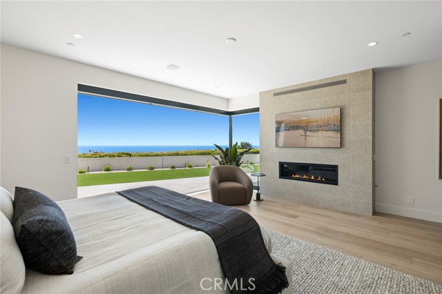 Detail Gallery Image 20 of 36 For 2 Twin Lakes Cir, Corona Del Mar,  CA 92625 - 4 Beds | 4/1 Baths