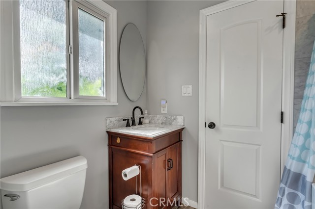 Detail Gallery Image 18 of 38 For 6303 Droxford, Lakewood,  CA 90713 - 4 Beds | 2 Baths