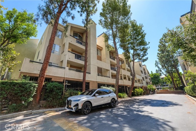 Detail Gallery Image 30 of 31 For 21450 Burbank Bld #203,  Woodland Hills,  CA 91367 - 1 Beds | 1 Baths