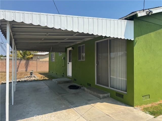 8841 Universe Avenue, Westminster CA: https://media.crmls.org/medias/88288ed4-2005-4cde-bd8f-7fd4669817a0.jpg