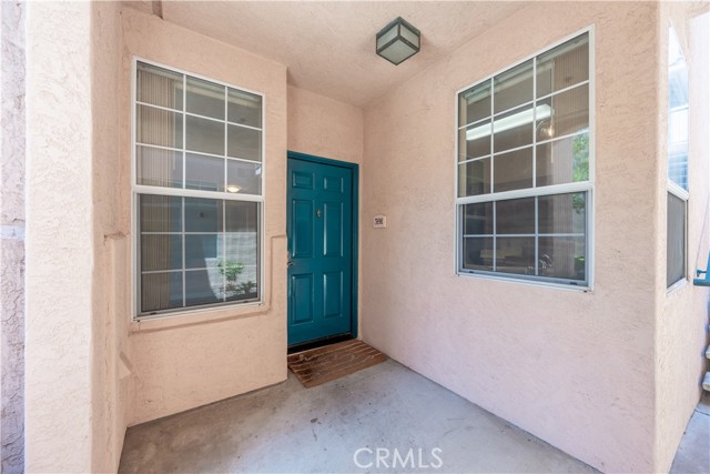 Front Image Thumbnail for CRDW26139618