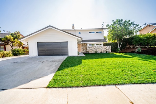 Detail Gallery Image 1 of 32 For 276 Coronado Dr, Corona,  CA 92879 - 4 Beds | 3 Baths