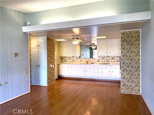 Detail Gallery Image 3 of 15 For 1300 Knollwood Rd., M4-41i, Seal Beach,  CA 90740 - 1 Beds | 1 Baths