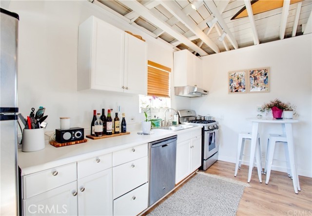  Income Home for Sale in Los Angeles, California