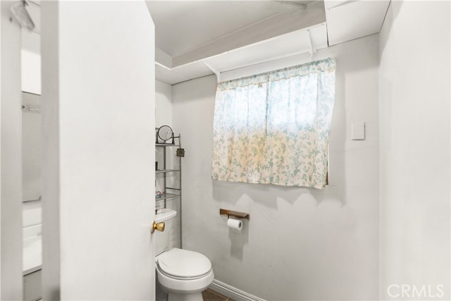 608 Western Avenue, San Bernardino CA: https://media.crmls.org/medias/882a730b-c3a7-4149-947e-df93195dcb20.jpg