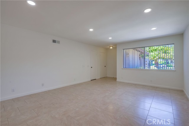 32146 Paseo Sanchez, San Juan Capistrano CA: https://media.crmls.org/medias/882a7d15-7561-4c1b-8c6f-c12c9d467687.jpg