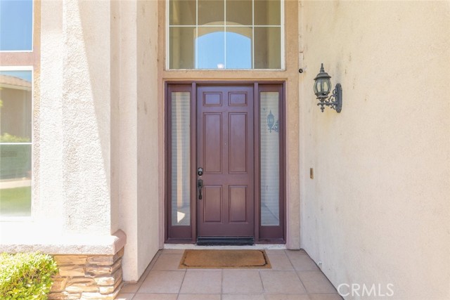 Detail Gallery Image 10 of 75 For 1707 Flag Pin Dr, Corona,  CA 92883 - 6 Beds | 4/1 Baths