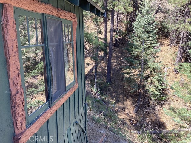 Detail Gallery Image 5 of 26 For 246 Big Bear Bld, Big Bear Lake,  CA 92315 - 1 Beds | 1 Baths