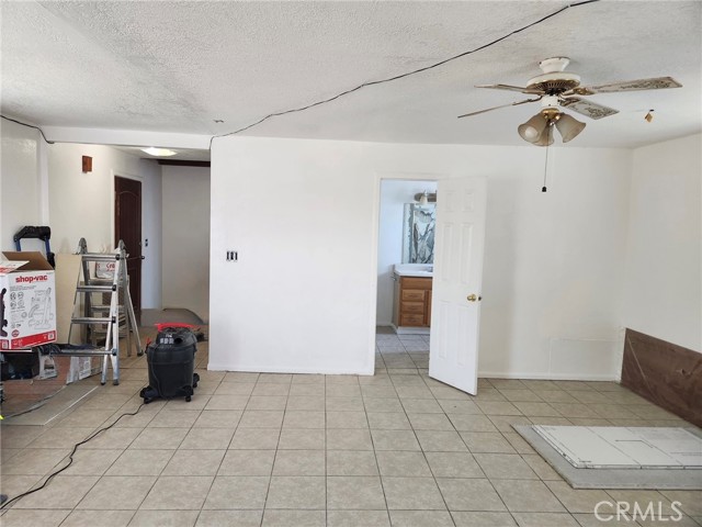 Detail Gallery Image 9 of 41 For 6328 Cactus Jack Ave, Twentynine Palms,  CA 92277 - 2 Beds | 1 Baths