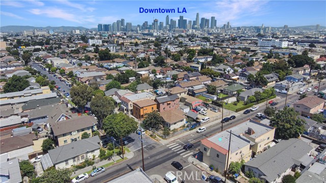 2214 Hooper Avenue, Los Angeles CA: https://media.crmls.org/medias/882b97f4-d179-4899-a6d9-8f08f4dbcc8f.jpg