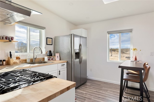 Detail Gallery Image 11 of 47 For 5737 Laferney, Joshua Tree,  CA 92252 - 2 Beds | 2 Baths