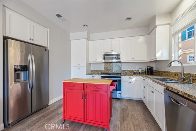 Image 8 of 36 For 43078 Avenida Amistad