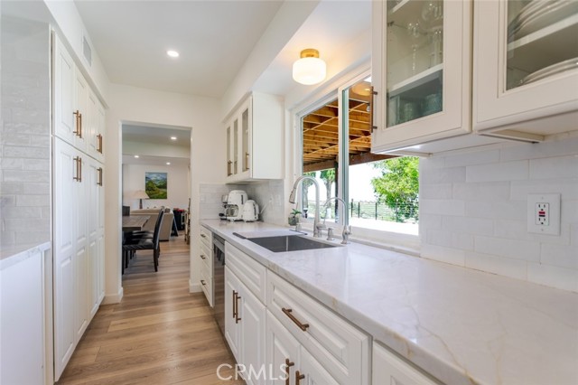 Detail Gallery Image 21 of 51 For 19707 Green Mountain Dr, Newhall,  CA 91321 - 4 Beds | 3 Baths