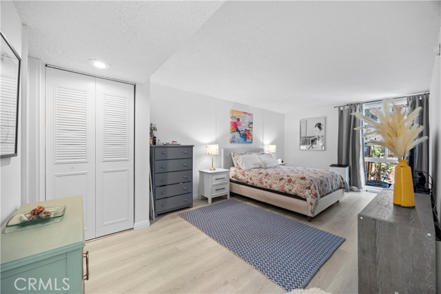 Detail Gallery Image 17 of 58 For 6315 Green Valley #100,  Culver City,  CA 90230 - 2 Beds | 2 Baths