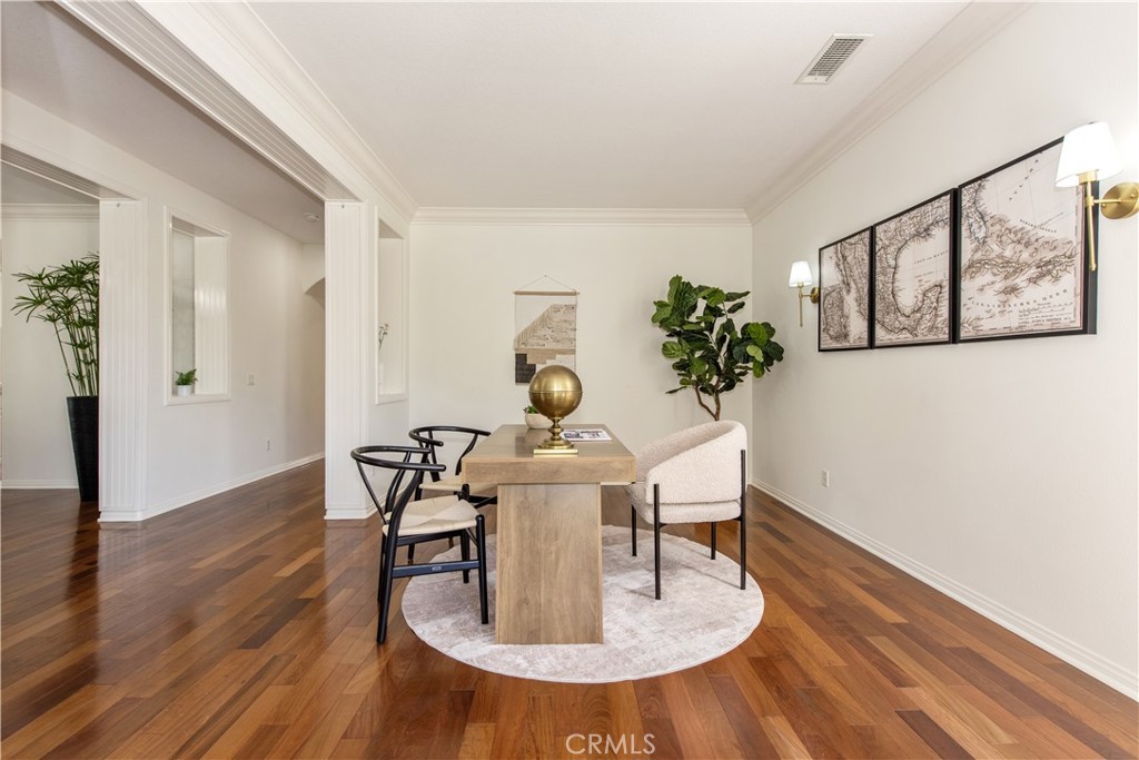 MLS #OC26159980 image #5