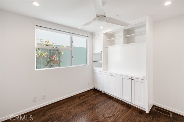 612 Manhattan Avenue, Manhattan Beach, California 90266, 3 Bedrooms Bedrooms, ,3 BathroomsBathrooms,Residential,For Sale,Manhattan,SB23211420