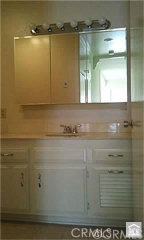 2119 Via Puerta, Laguna Woods CA: https://media.crmls.org/medias/882f60a5-0ff0-40b7-8e90-0073aeb67367.jpg