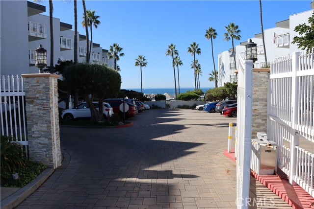 610 The Village, Redondo Beach, California 90277, 1 Bedroom Bedrooms, ,1 BathroomBathrooms,Residential,Sold,The Village,SB23151677