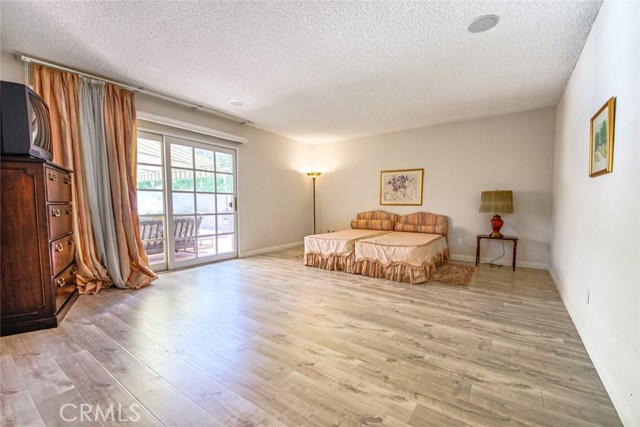 Detail Gallery Image 29 of 75 For 1801 Greenbriar Rd, Glendale,  CA 91207 - 3 Beds | 3 Baths