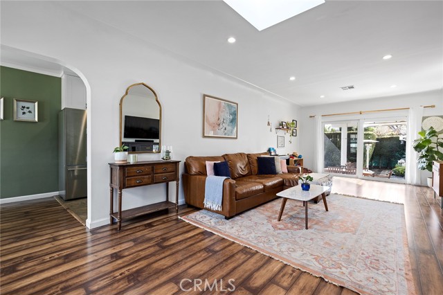 Detail Gallery Image 2 of 20 For 17430 Tulsa St, Granada Hills,  CA 91344 - 3 Beds | 2 Baths