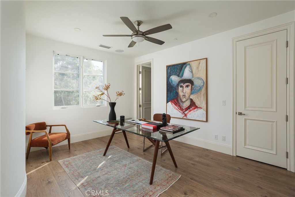 MLS #OC25163593 img 21