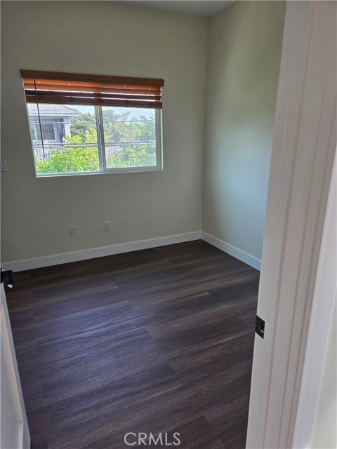 Detail Gallery Image 2 of 9 For 4125 W 185th, Torrance,  CA 90504 - 2 Beds | 2 Baths