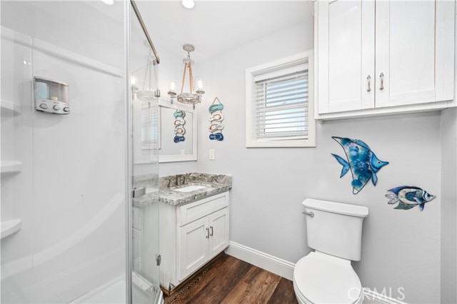 121 25th, Newport Beach CA: https://media.crmls.org/medias/8834a112-eec8-4159-b85a-6888b3a8d993.jpg