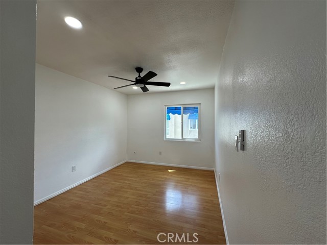 Detail Gallery Image 15 of 21 For 10642 Dorothy #8,  Garden Grove,  CA 92843 - 3 Beds | 2 Baths