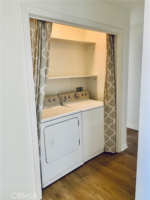 Detail Gallery Image 8 of 12 For 157 Avenida Miramar #B,  San Clemente,  CA 92672 - 3 Beds | 2 Baths