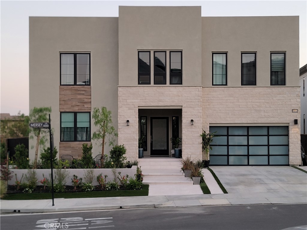 20042 W Mersey Lane