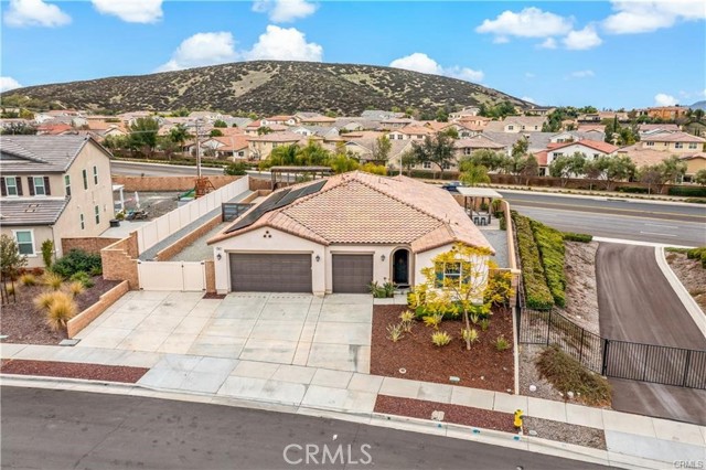 Detail Gallery Image 5 of 42 For 32847 Bachelor Peak St, Winchester,  CA 92596 - 4 Beds | 3 Baths