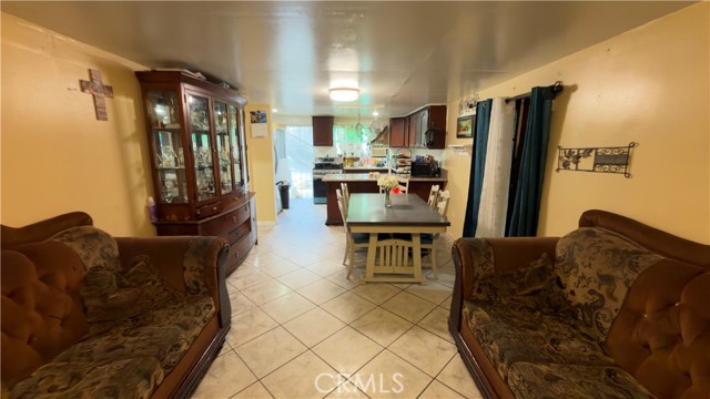 17515 Salais Street photo 7