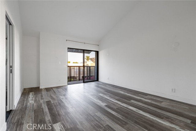 Detail Gallery Image 20 of 46 For 5100 Riverton Ave #14,  North Hollywood,  CA 91601 - 3 Beds | 2/1 Baths