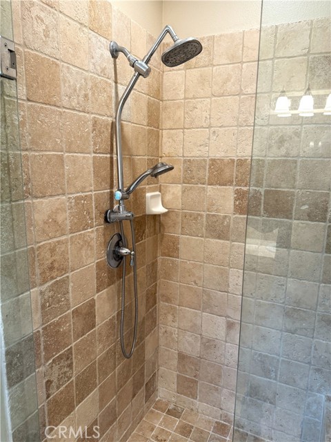 Detail Gallery Image 38 of 54 For 2 Honeydew, Irvine,  CA 92603 - 3 Beds | 2/1 Baths