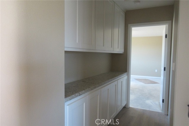 Detail Gallery Image 5 of 6 For 13119 Candlewood, Apple Valley,  CA 92308 - 3 Beds | 2 Baths