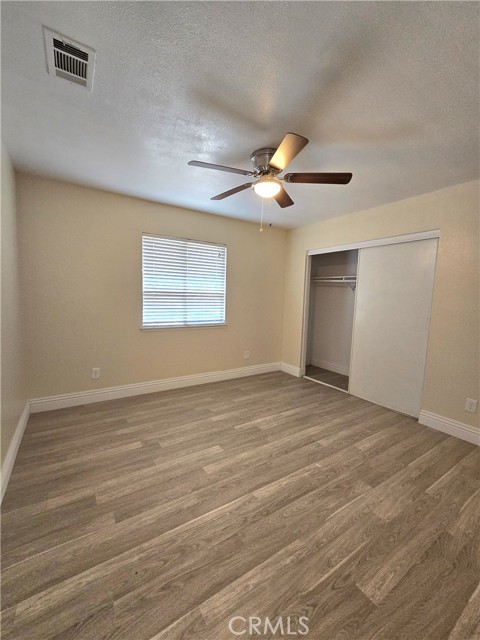 41042 163rd St E, Lancaster CA: https://media.crmls.org/medias/88377ce1-e862-4574-a75b-8fb06ef04f76.jpg