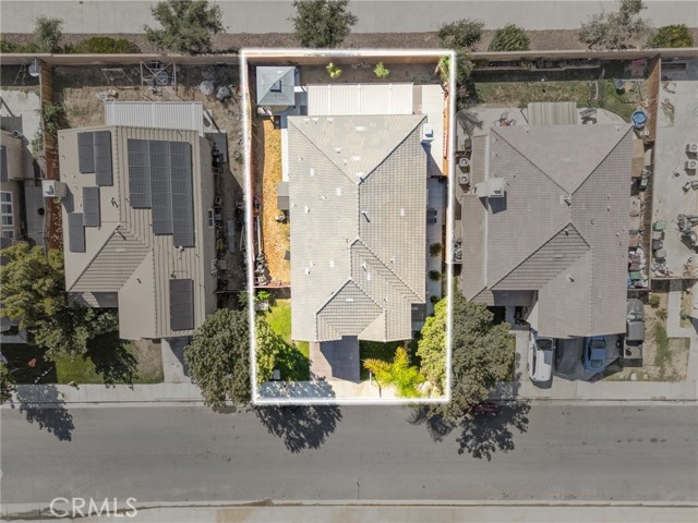 38327 Rancho Vista Dr, Beaumont CA: https://media.crmls.org/medias/8837edc3-3372-4834-8799-ee7634846909.jpg