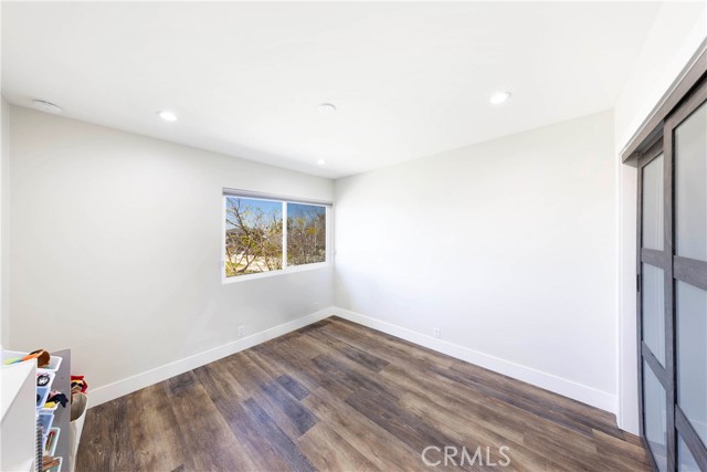 Image 23 of 48 For 19622 Canberra Ln