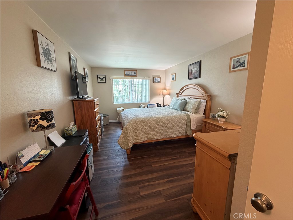 2599 Walnut #205