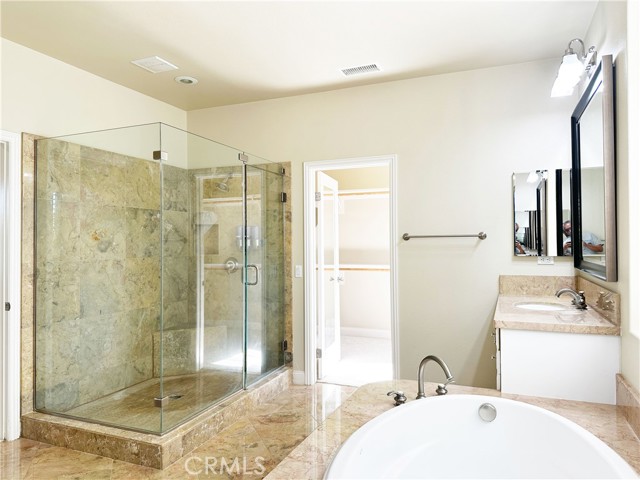 57 Donovan, Irvine CA: https://media.crmls.org/medias/8839fc2a-cfa7-4f72-91ec-ae3f0fd7cf57.jpg
