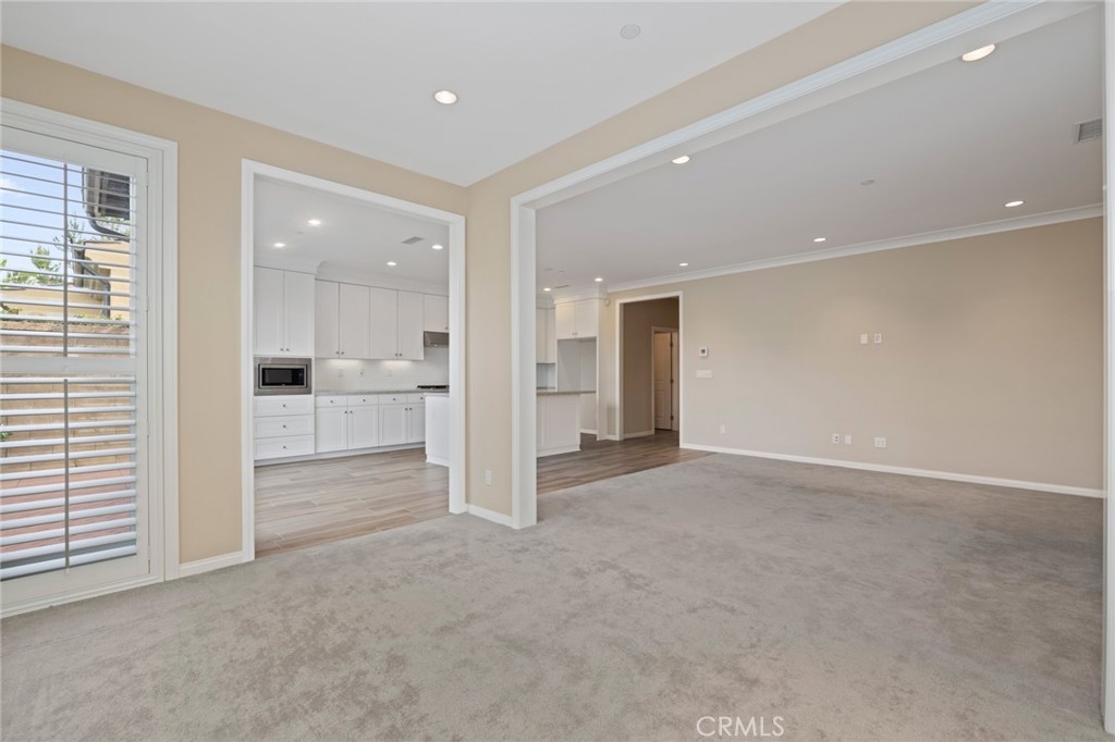 MLS #OC25268470 image #12