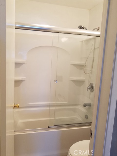 1775 Diamond Street, San Diego CA: https://media.crmls.org/medias/883b795c-8699-41c6-9a0b-05c58c456240.jpg