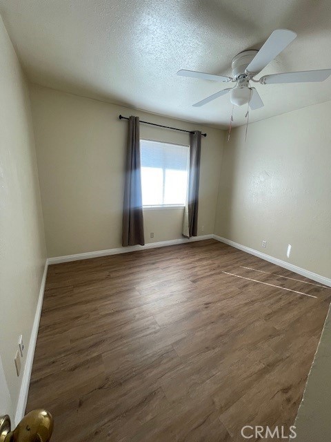 Detail Gallery Image 13 of 22 For 10401 Victor, Hesperia,  CA 92345 - 3 Beds | 2 Baths