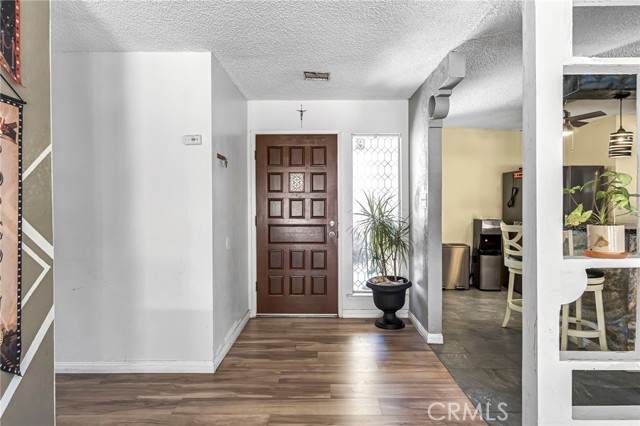 4883 E Geary Street, Fresno CA: https://media.crmls.org/medias/883d66cd-77fb-4ea0-ad49-718d740bd7b4.jpg