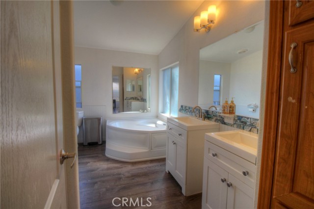 Detail Gallery Image 13 of 34 For 2851 Rolling Hills Dr #1,  Fullerton,  CA 92835 - 3 Beds | 2 Baths