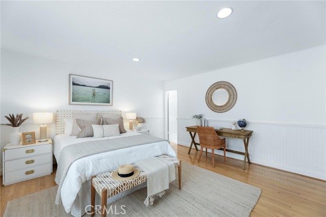 Detail Gallery Image 25 of 36 For 1421 12th St #1,  Manhattan Beach,  CA 90266 - 2 Beds | 2/1 Baths