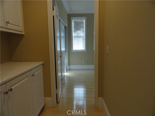 6171 Stonehaven Lane, Cypress CA: https://media.crmls.org/medias/883f0c48-57d4-4c63-afa6-98df4e3d8935.jpg