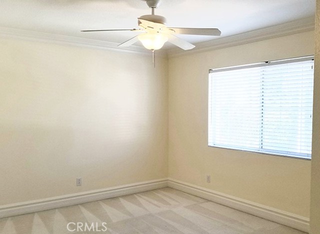 Detail Gallery Image 21 of 38 For 49 Elizabeth Ln, Irvine,  CA 92602 - 4 Beds | 2/1 Baths