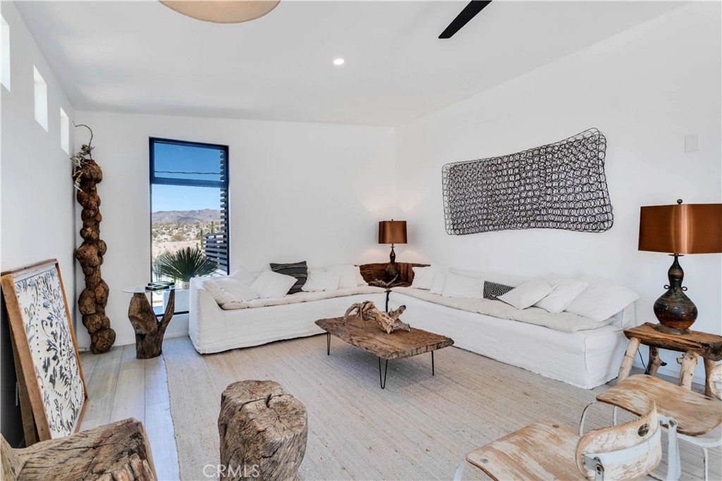 MLS #JT24225370 image #32