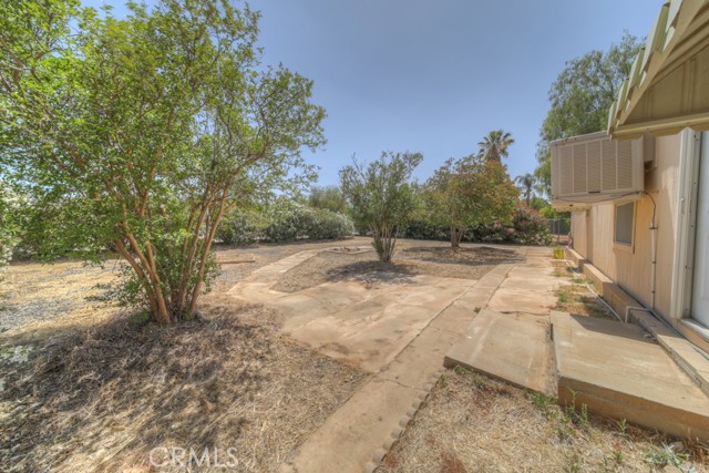 25680 Troy Lane, Menifee CA: https://media.crmls.org/medias/8841c461-f2d7-42a0-b934-2c350251d8a4.jpg